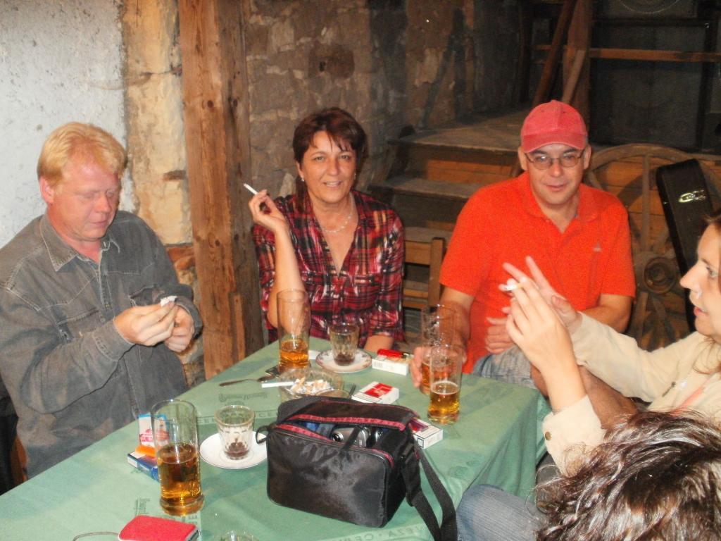 Chrášťany